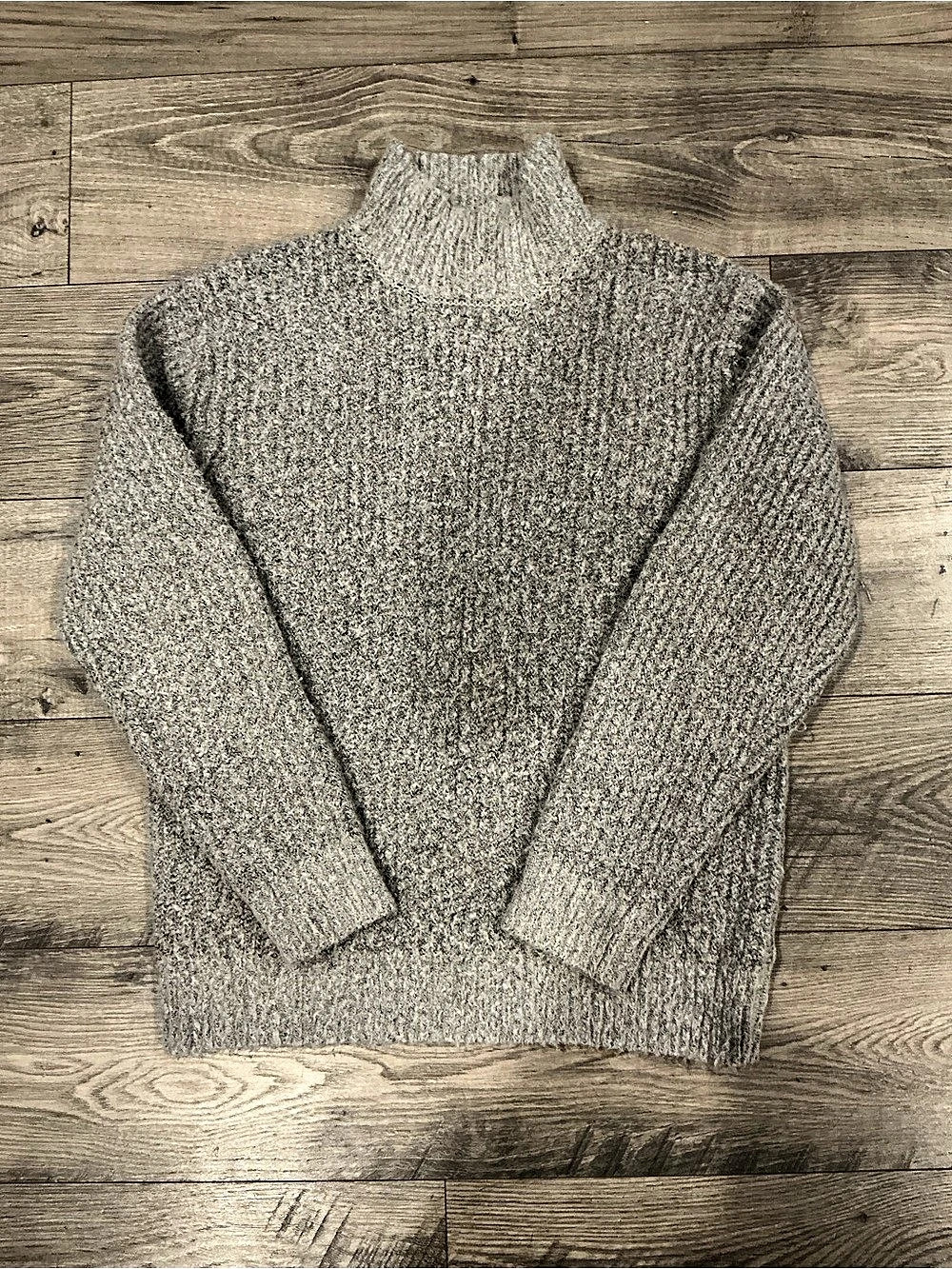H&M Gray Turtleneck Size 8